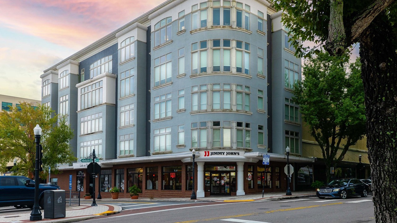 Photo of Outdoor in Downtown
