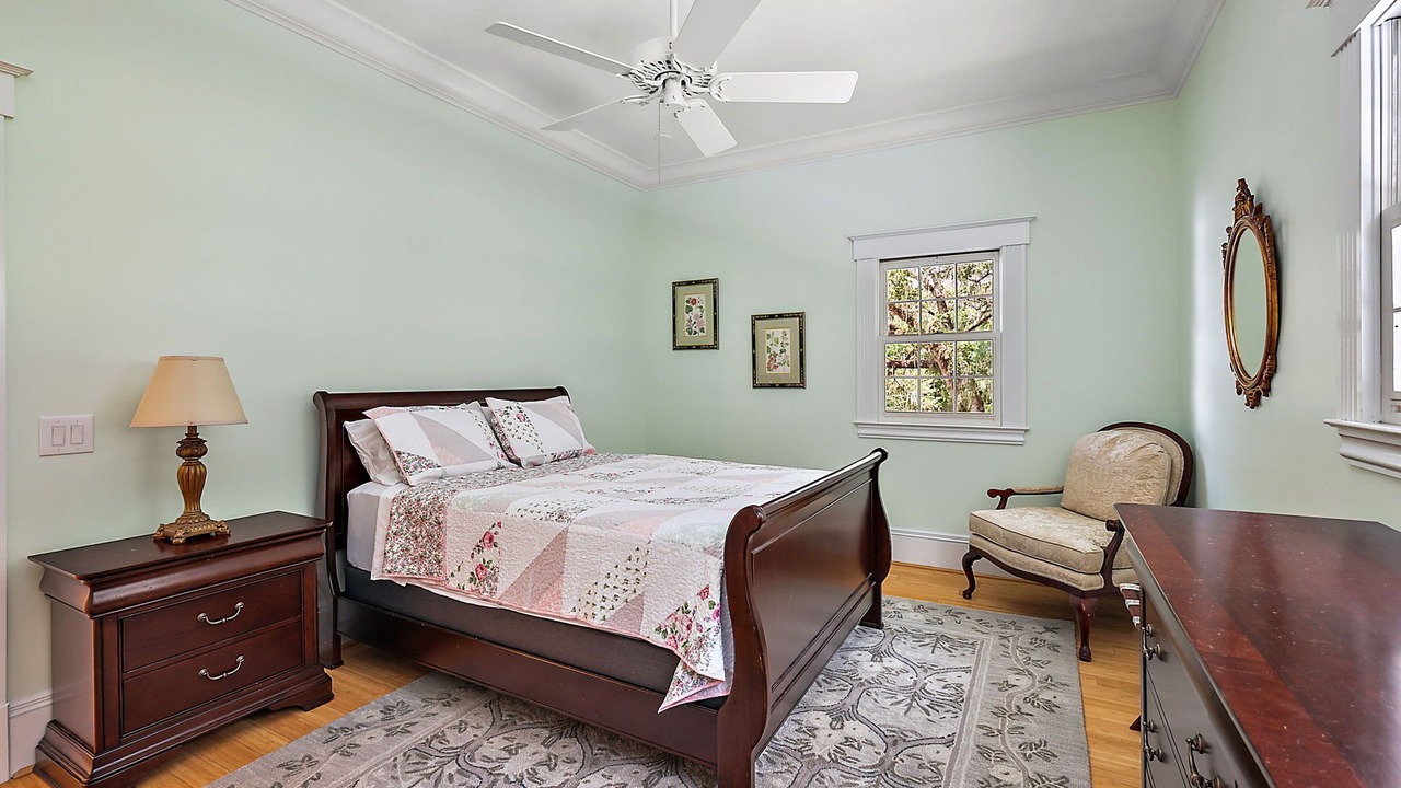 Photo of Bedroom in Bushnell