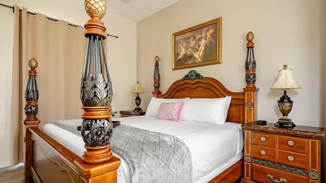 Photo of Bedroom in Tuscan Hills