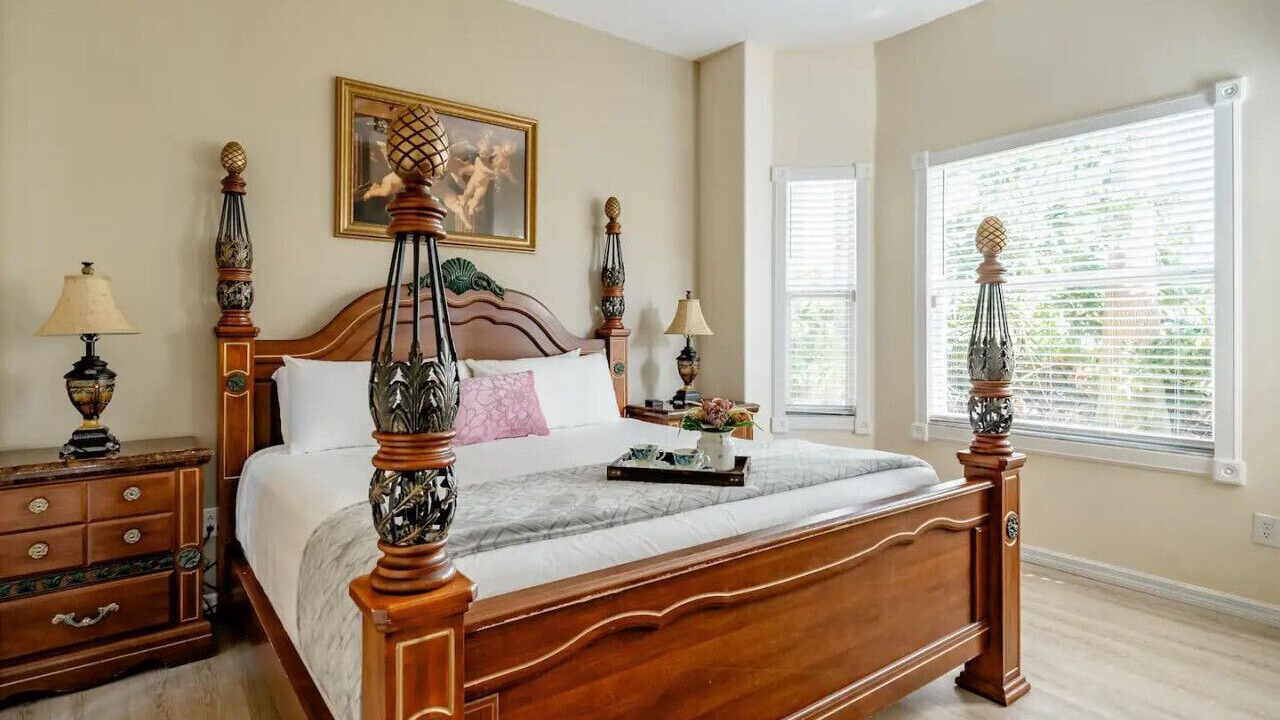 Photo of Bedroom in Tuscan Hills