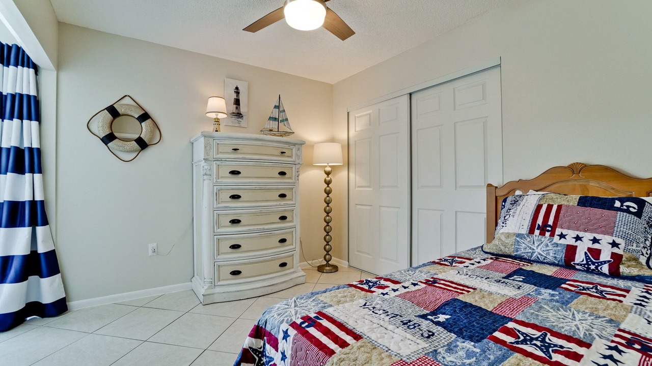 Photo of Bedroom in Bradenton Beach
