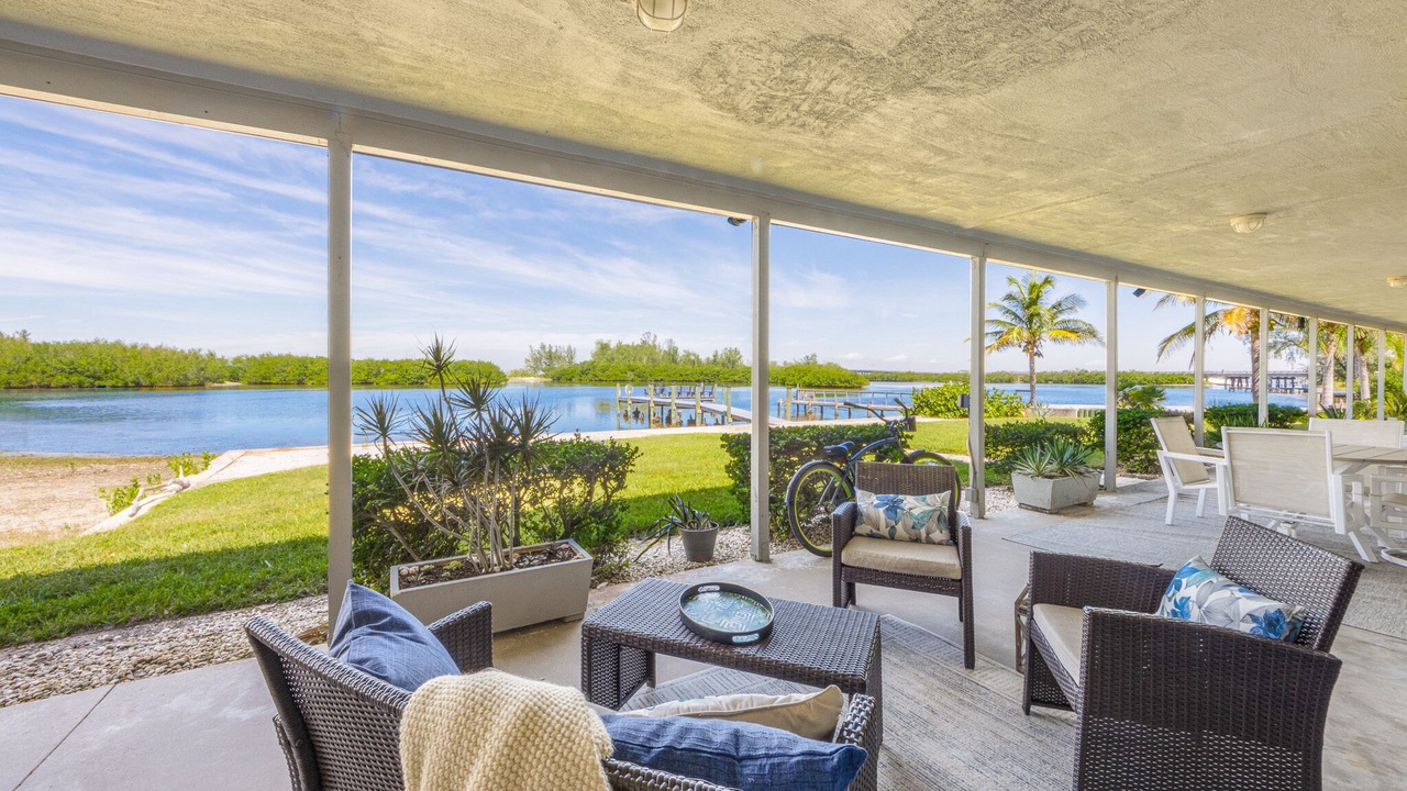 Photo of Patio Balcony in Whitney Beach
