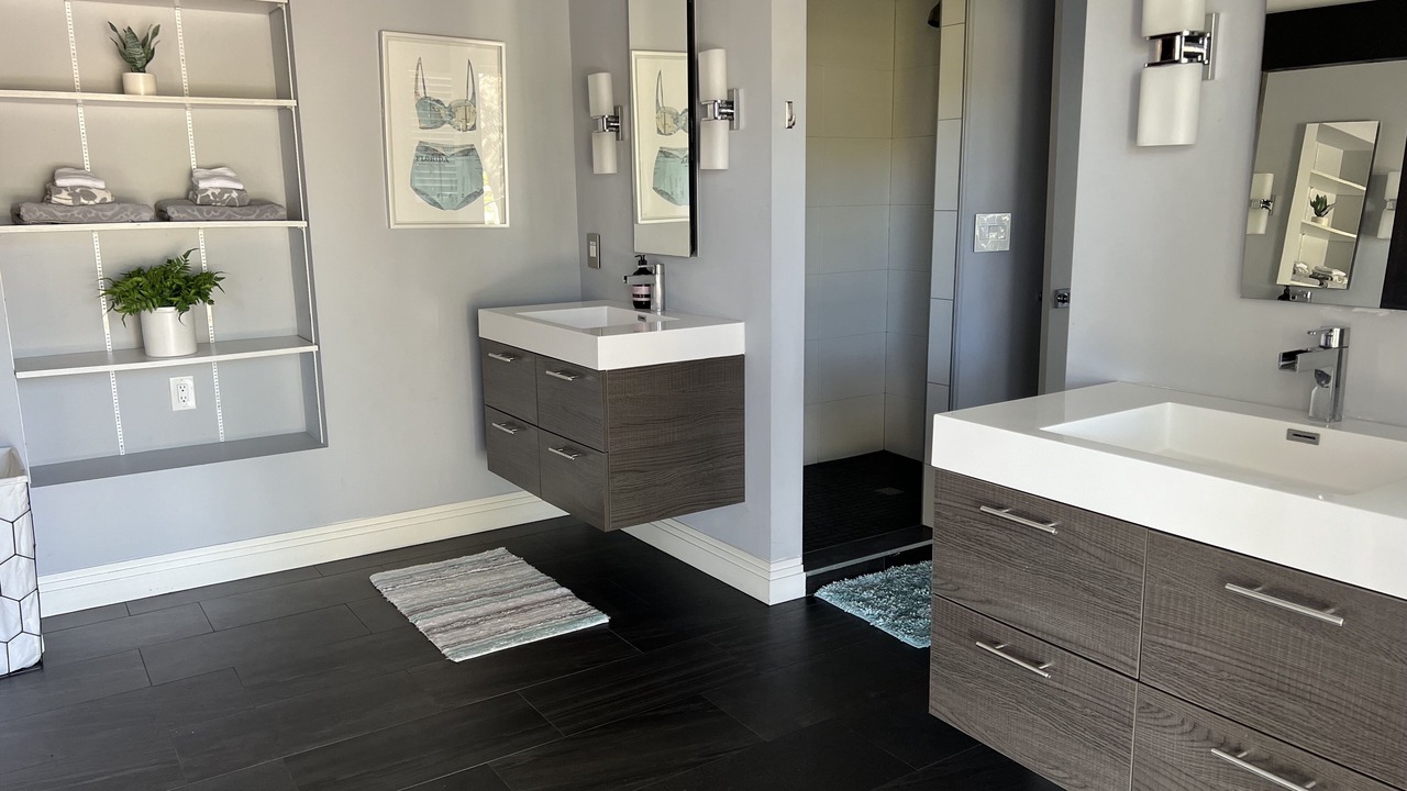 Photo of Bathroom in Southgate
