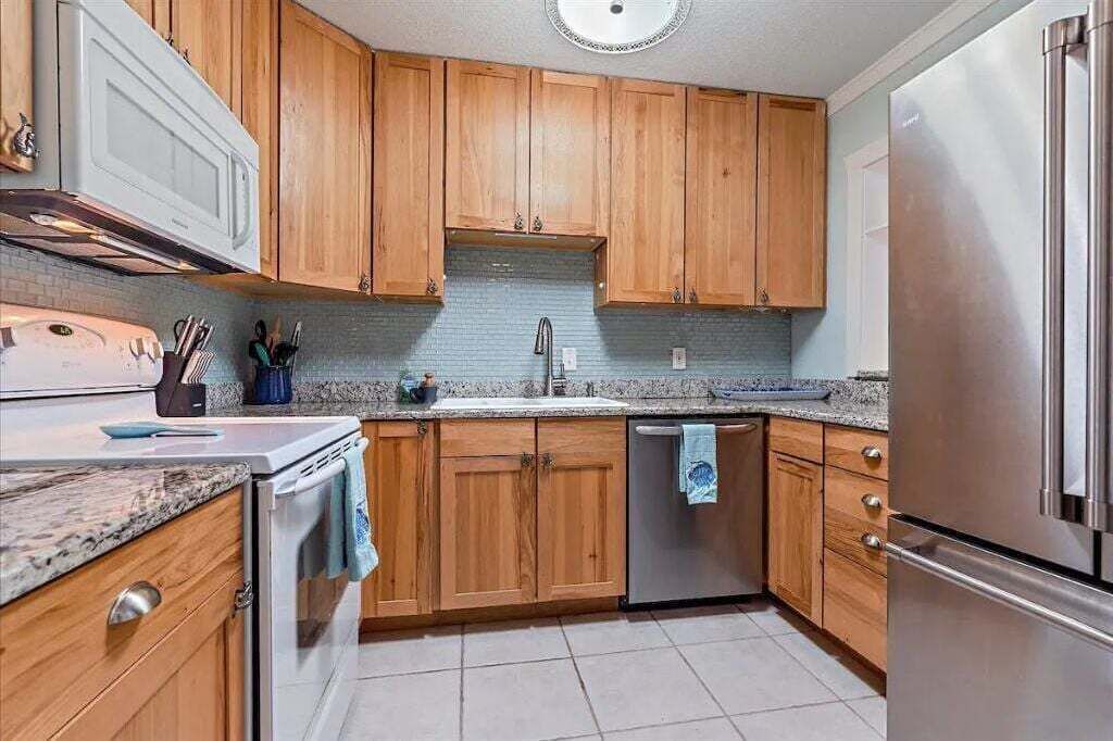 Photo of Kitchen in Bayshore Gardens