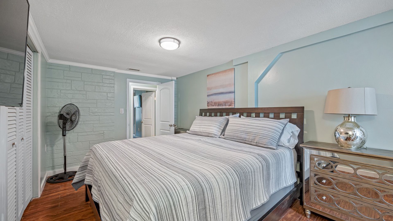 Photo of Bedroom in Pinellas Park