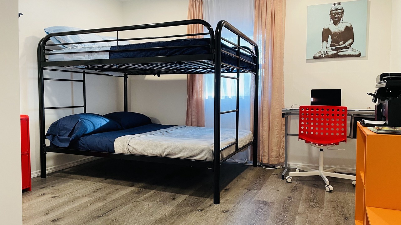 Photo of Bedroom in Lake City
