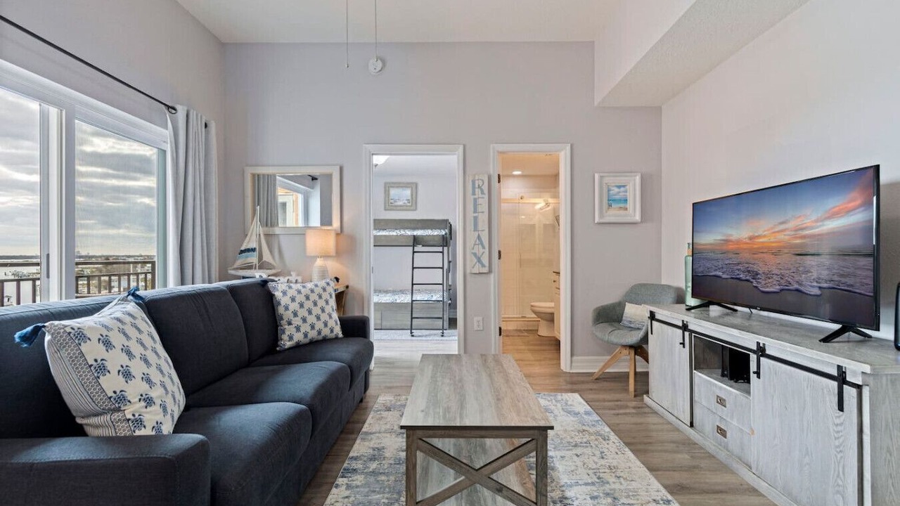 Photo of Livingroom in Madeira Beach