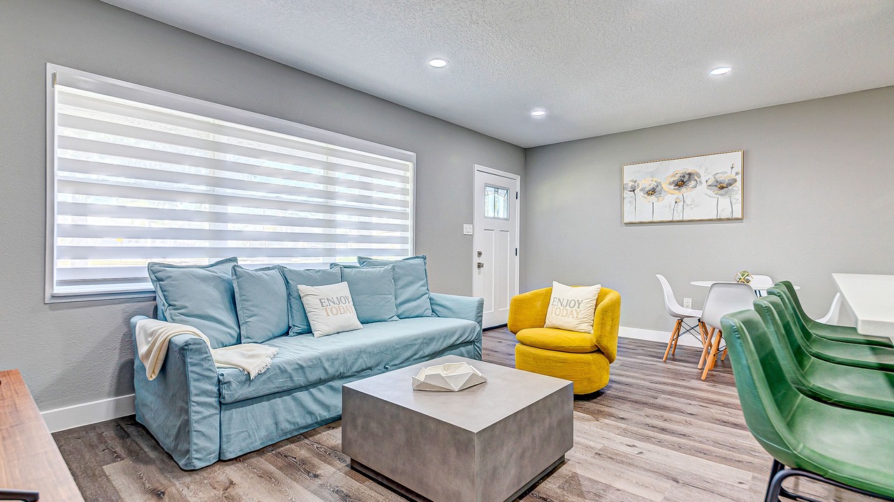 Photo of Livingroom in Venetian Way