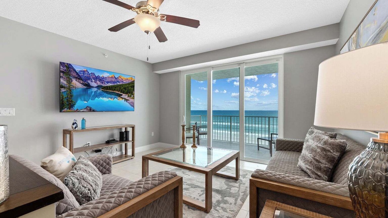 Photo of Livingroom in Ocean View Halifax Estates