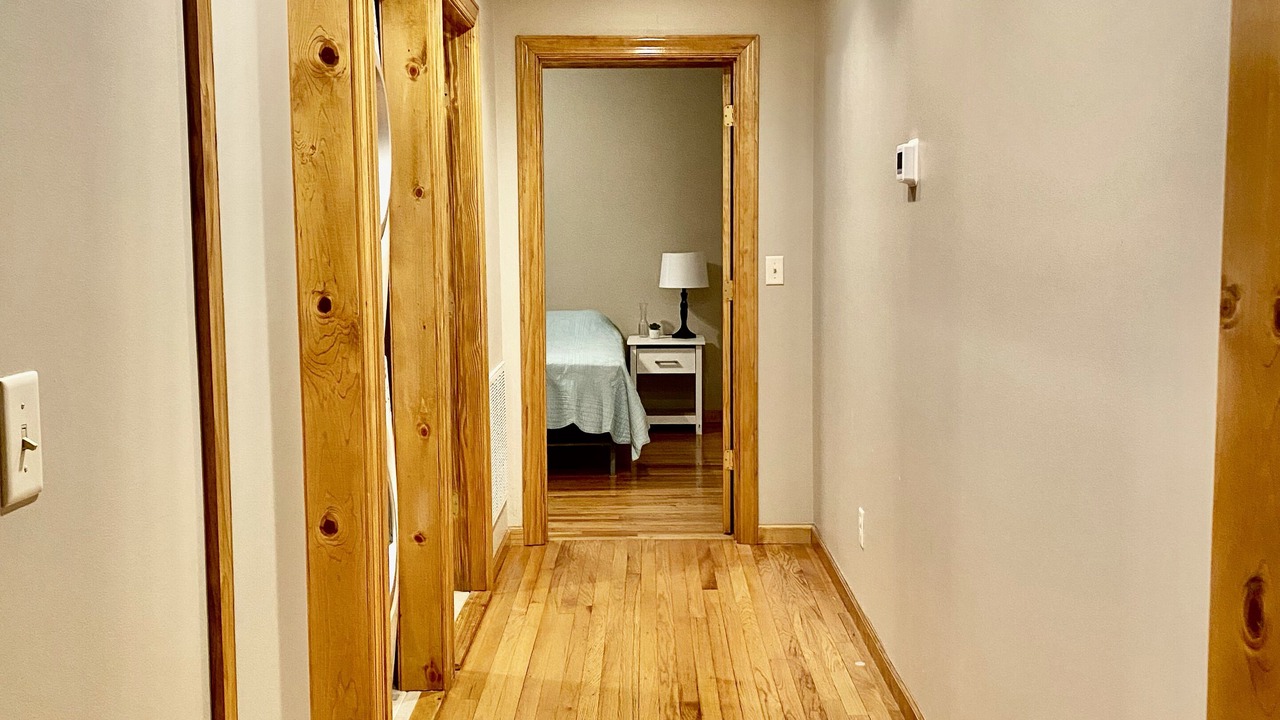 Photo of Bedroom in Lenoir