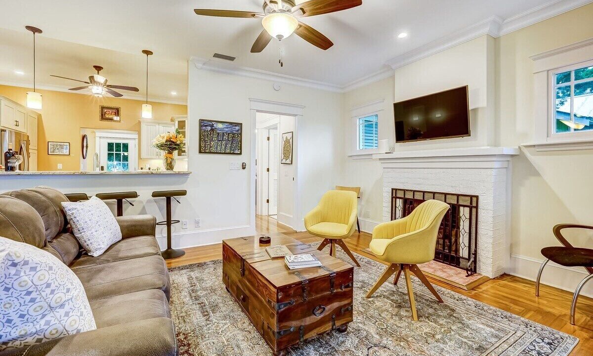 Photo of Livingroom in Lincolnville