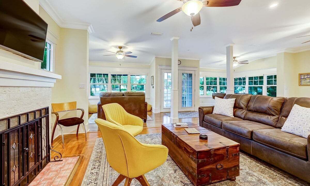 Photo of Livingroom in Lincolnville