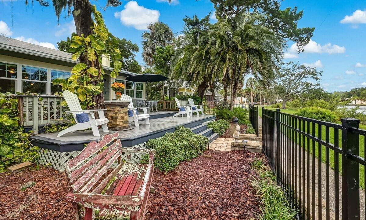 Photo of Patio Balcony in Lincolnville