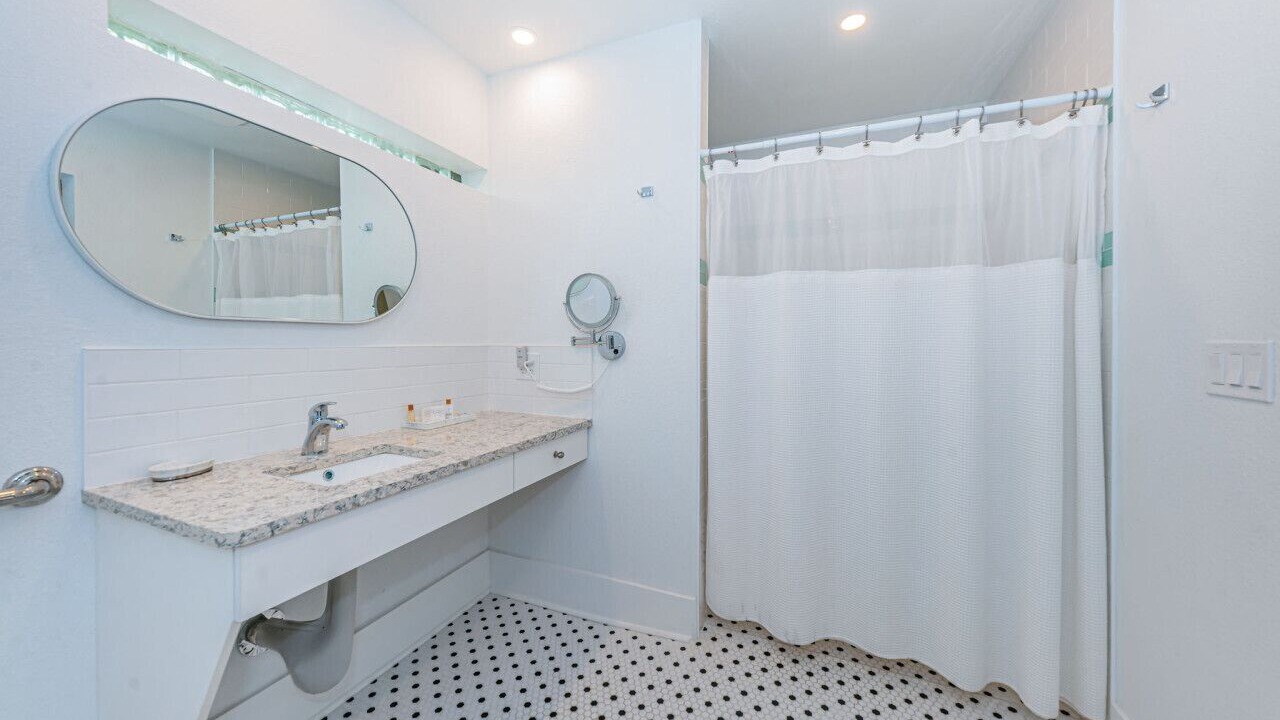 Photo of Bathroom in Sunset Beach