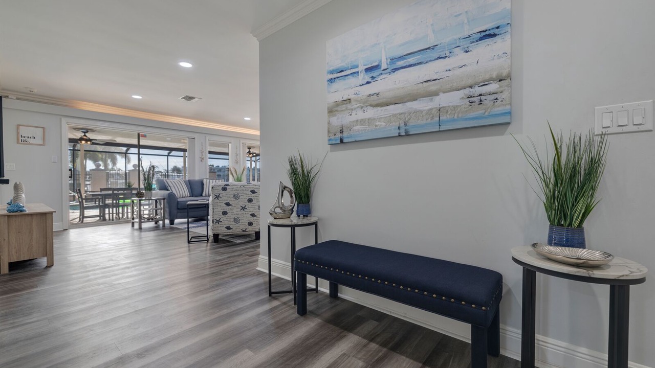 Photo of Livingroom in Tierra Verde