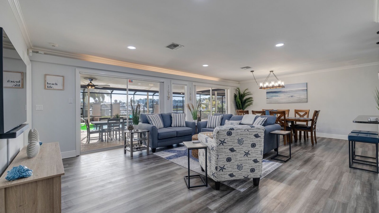 Photo of Livingroom in Tierra Verde