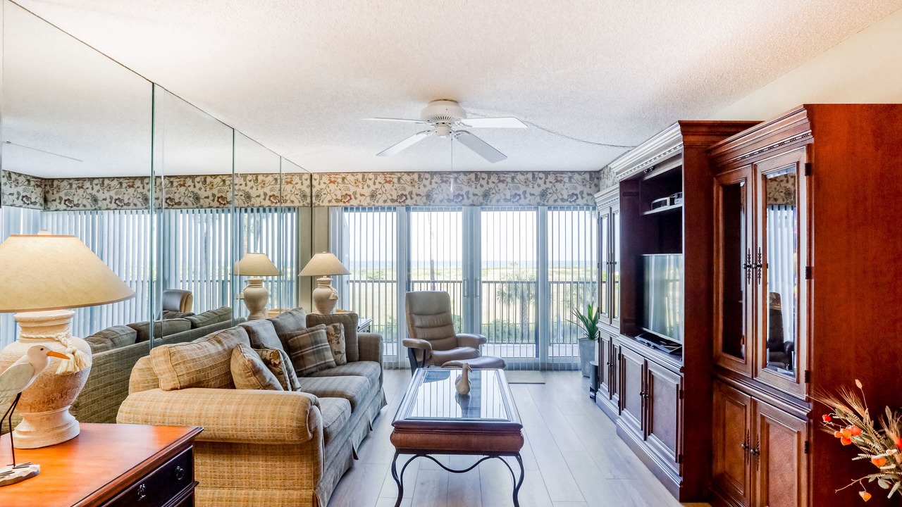 Photo of Livingroom in Sand Key