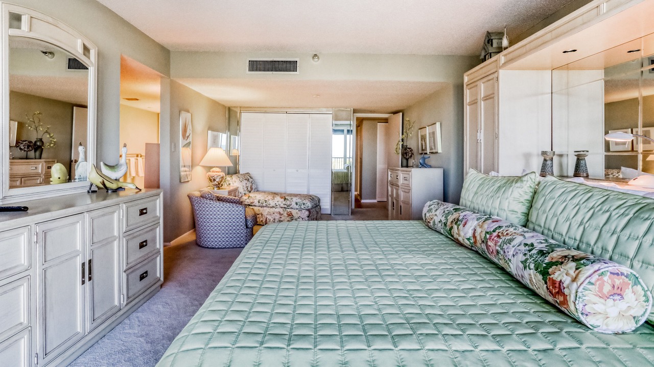 Photo of Bedroom in Sand Key
