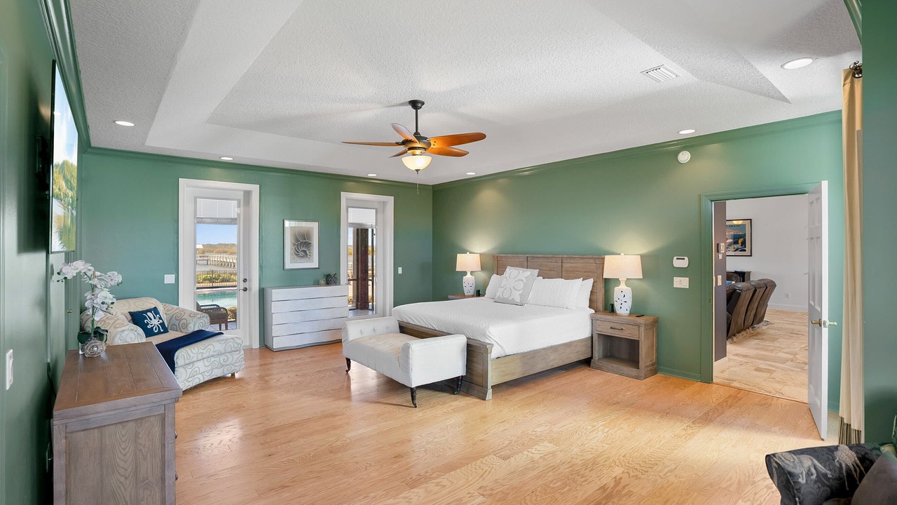Photo of Bedroom in Crescent Beach