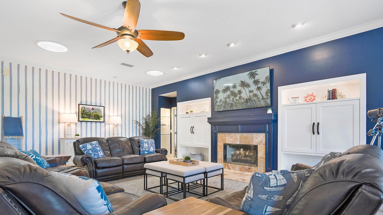 Photo of Livingroom in Crescent Beach