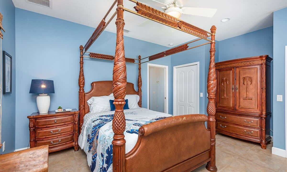 Photo of Bedroom in Cocoa Beach