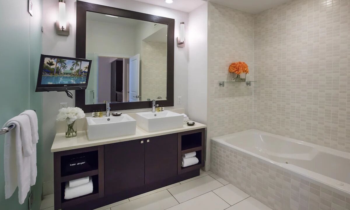 Photo of Bathroom in Ludlam