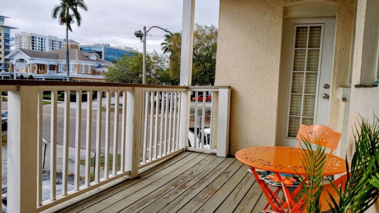 Photo of Patio Balcony in St. Petersburg