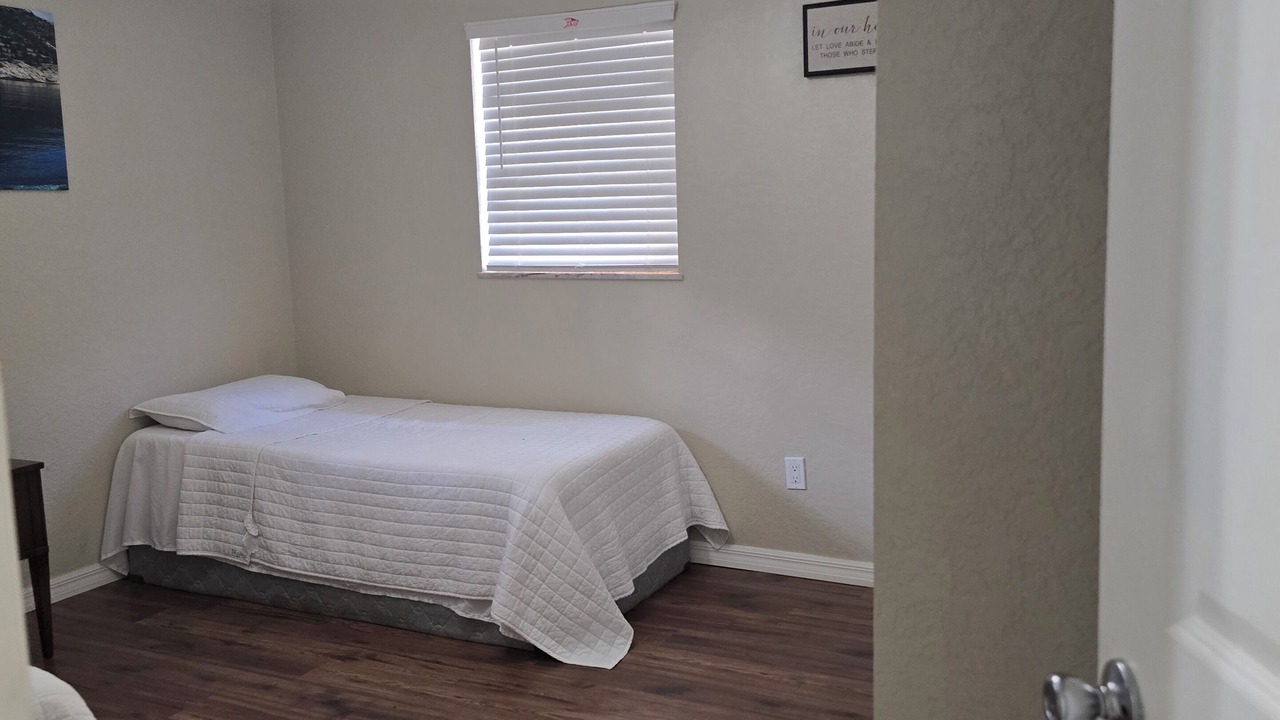 Photo of Bedroom in Daytona Beach
