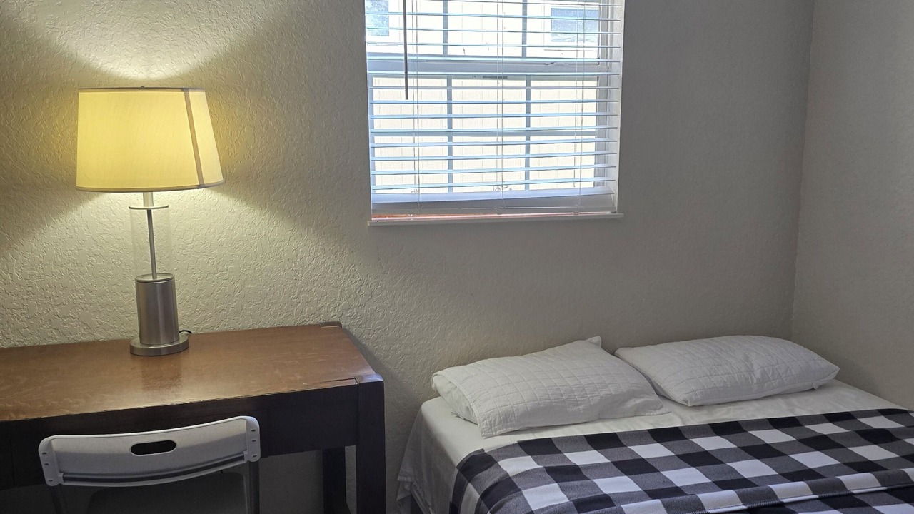 Photo of Bedroom in Daytona Beach