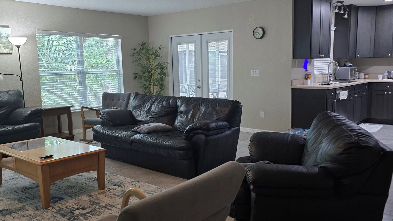Photo of Livingroom in Daytona Beach