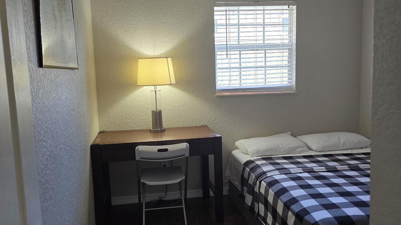 Photo of Bedroom in Daytona Beach