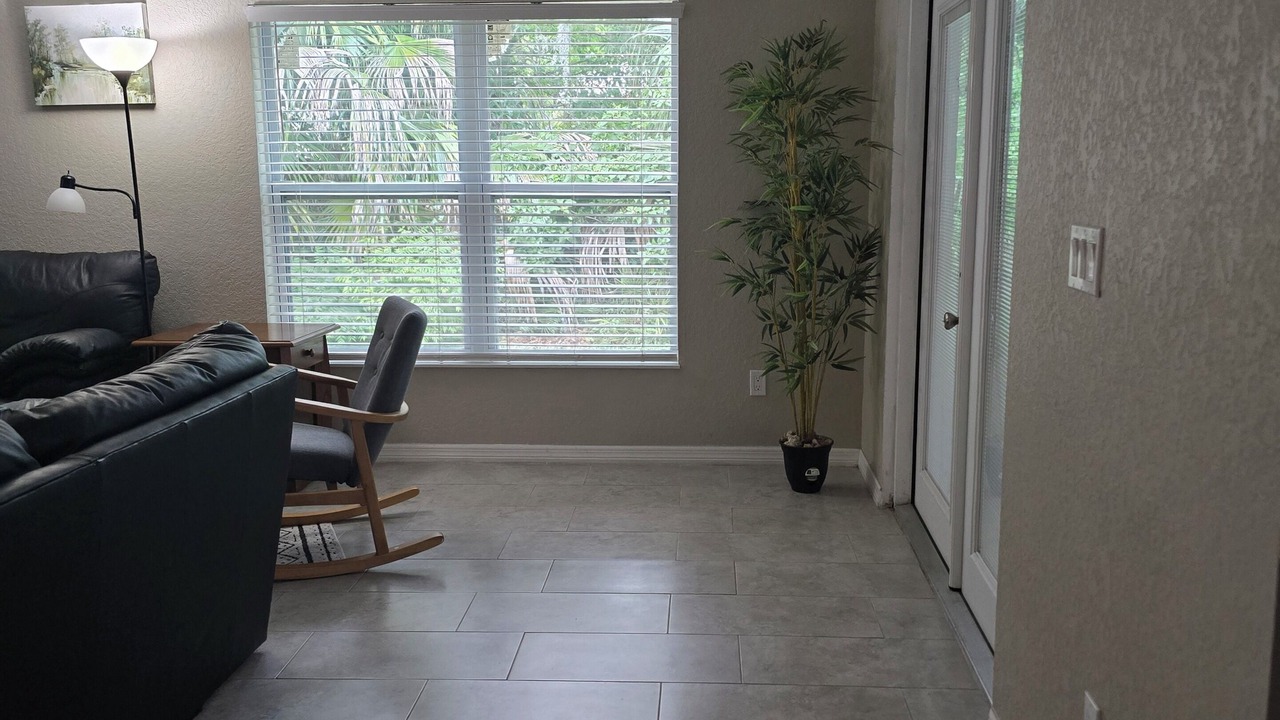 Photo of Livingroom in Daytona Beach