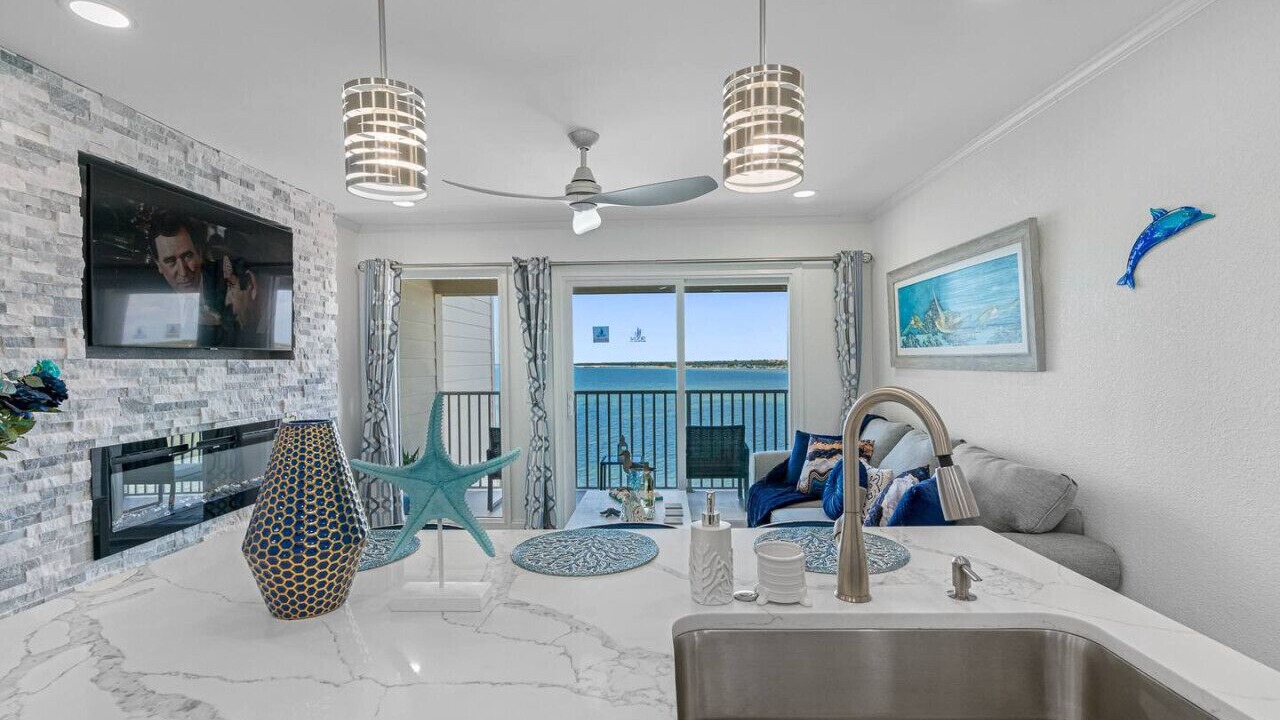 Photo of Livingroom in Rocky Point