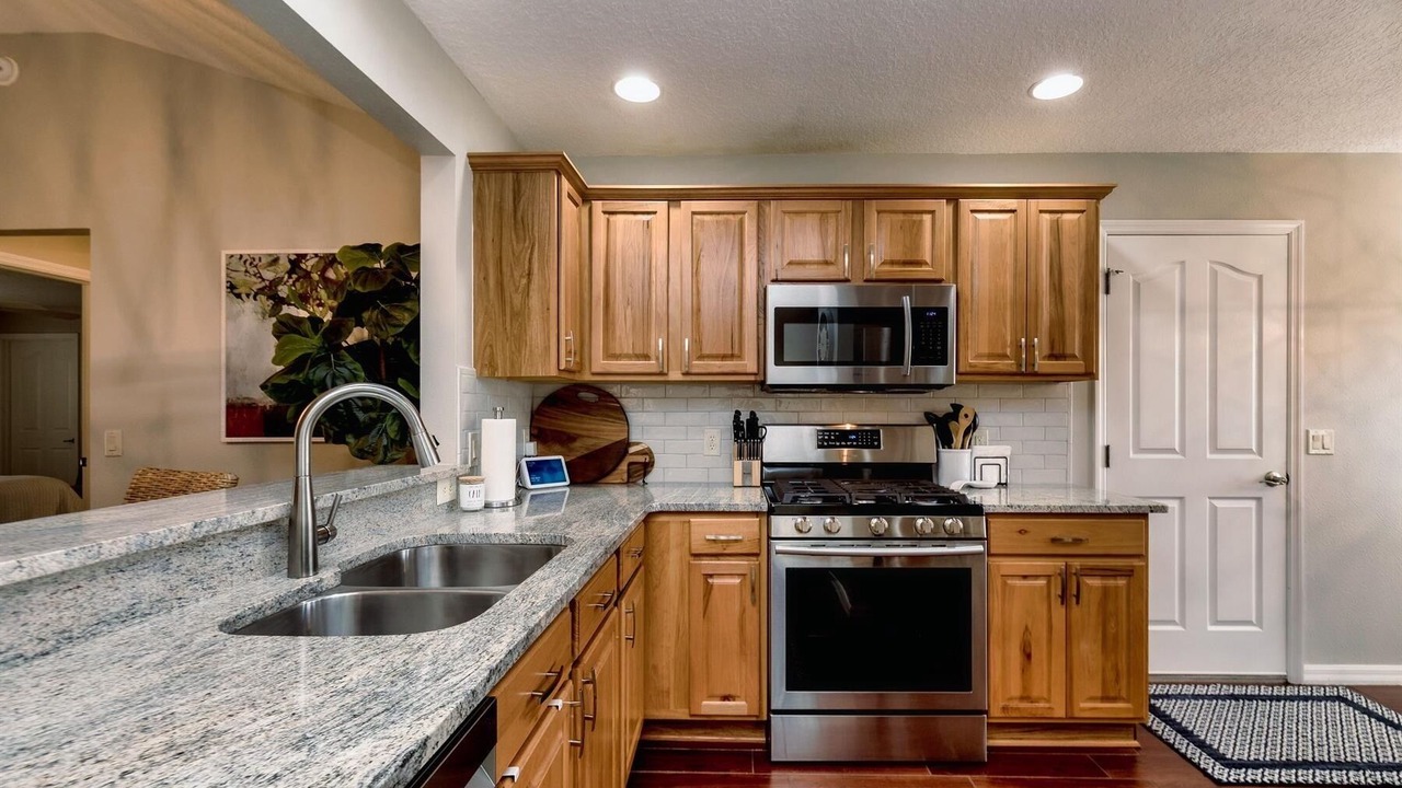 Photo of Kitchen in Mallory Square