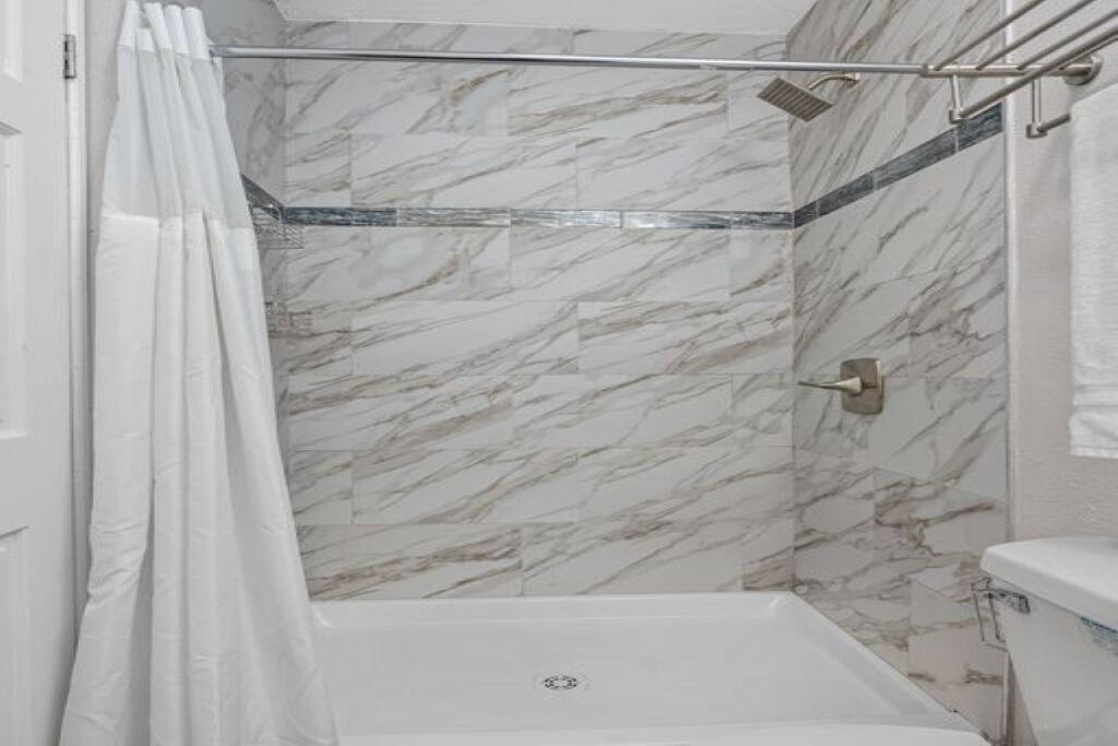 Photo of Bathroom in Concerned Citizens of Gibsonton Area