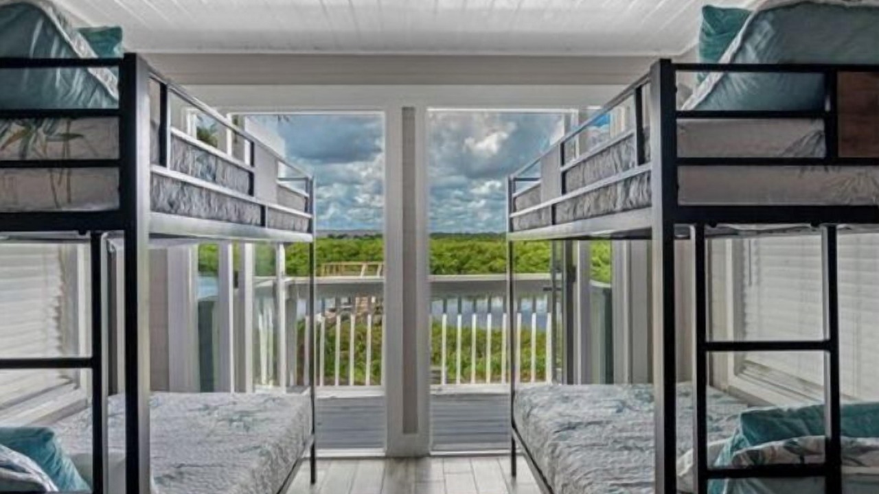 Photo of Bedroom in Concerned Citizens of Gibsonton Area
