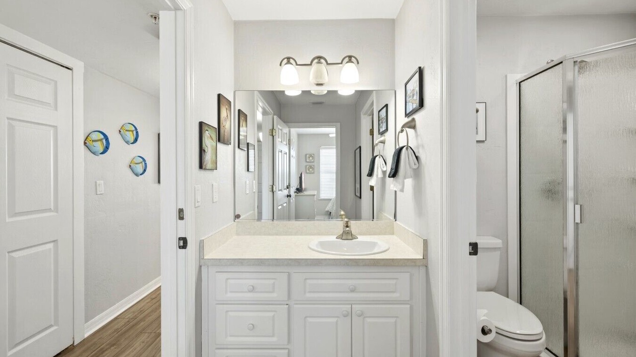 Photo of Bathroom in Cedar Key