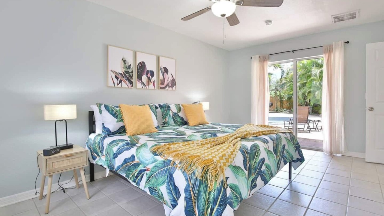 Photo of Bedroom in Trailer Estates
