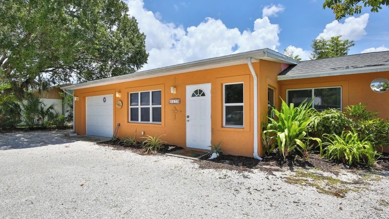 Photo of Outdoor in Trailer Estates