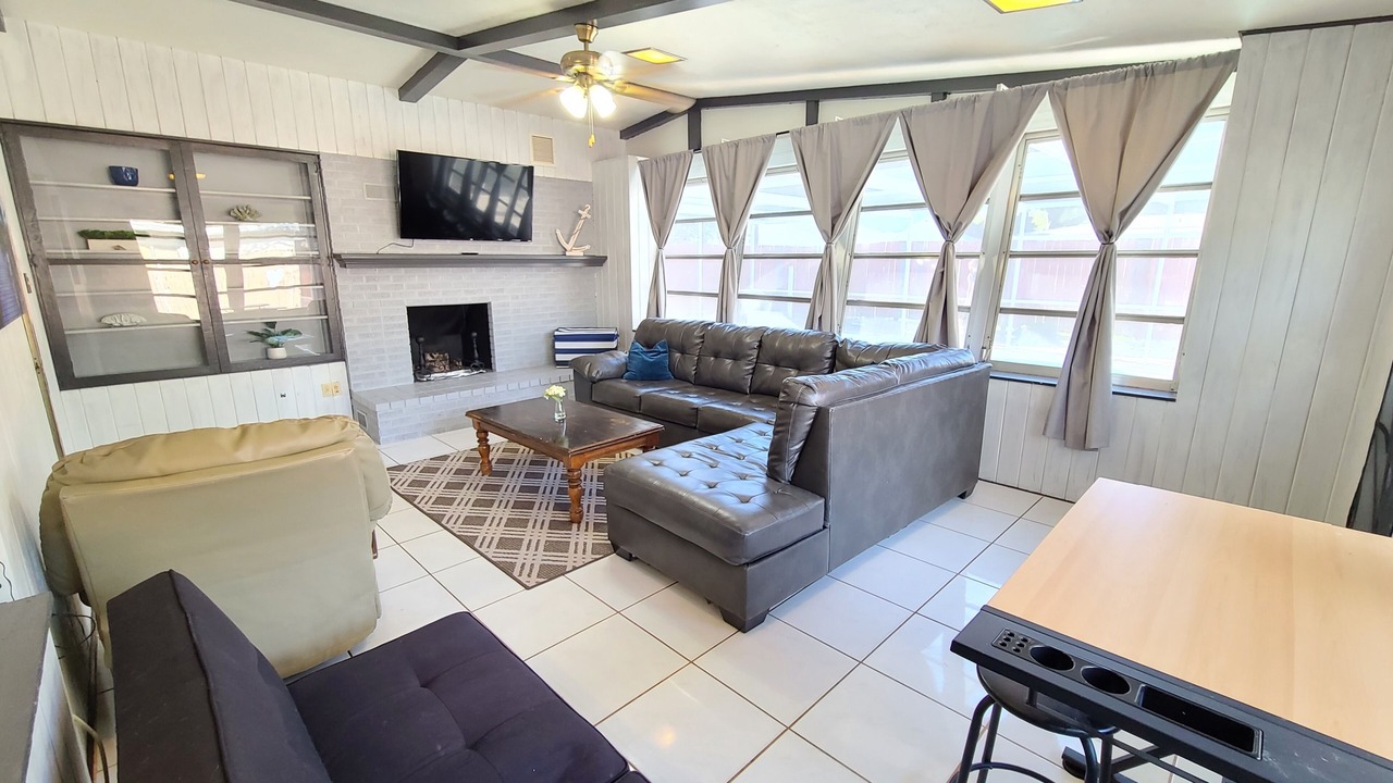 Photo of Livingroom in Clearwater