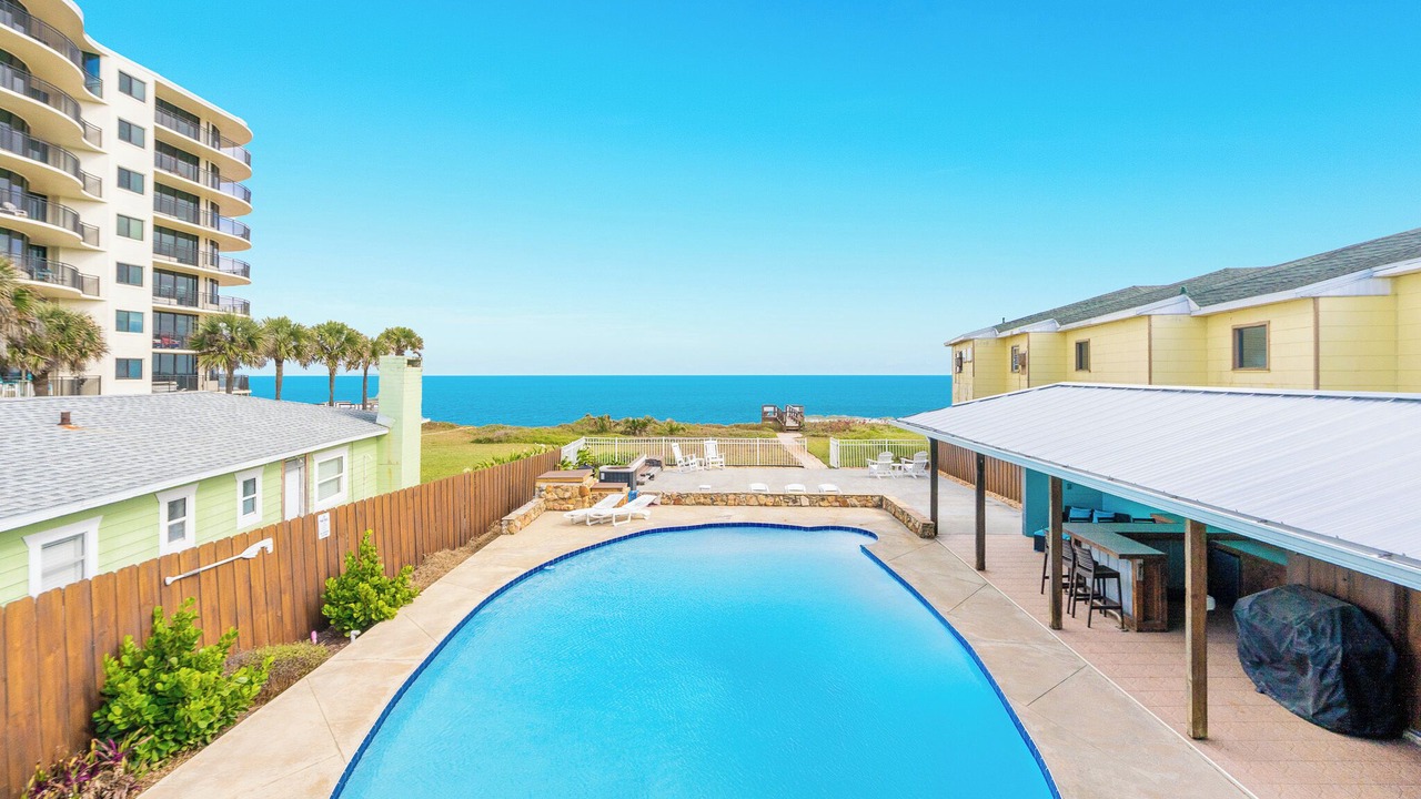Photo of Patio Balcony in Ormond-by-the-Sea