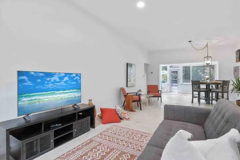 Photo of Livingroom in South Bradenton