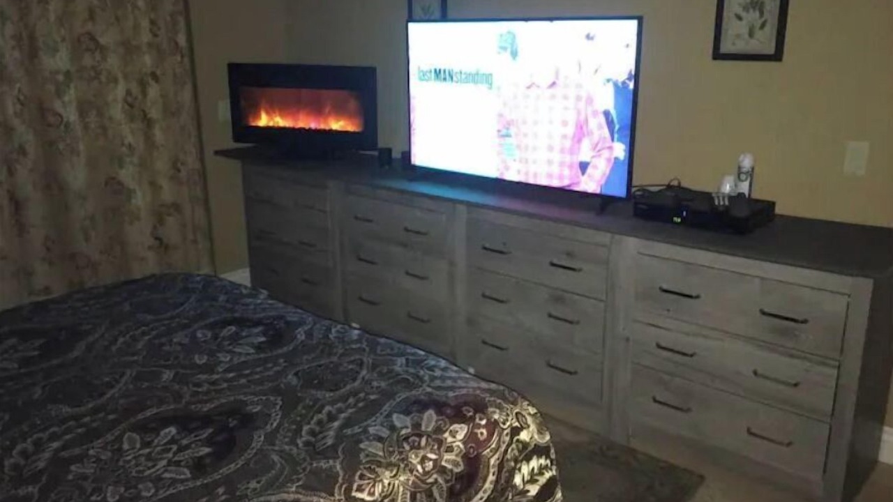 Photo of Bedroom in Hudson
