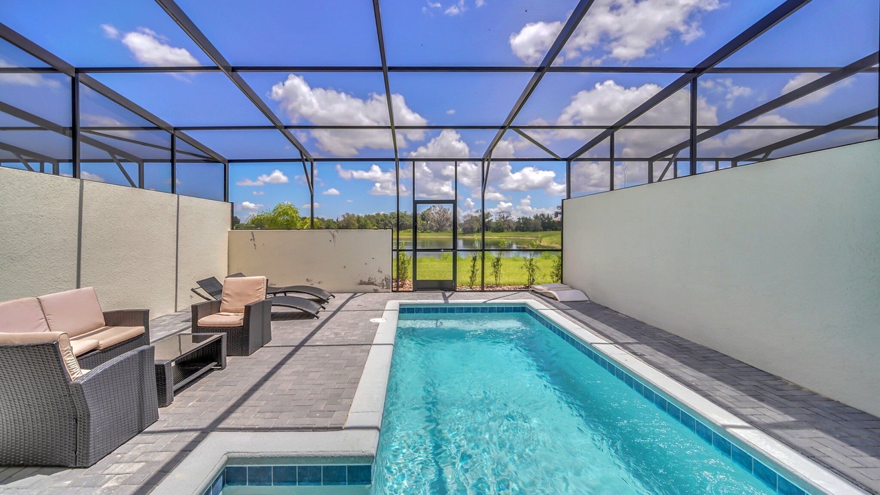Photo of Outdoor in Loughman