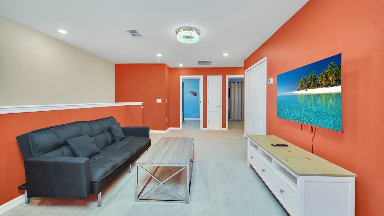 Photo of Livingroom in Loughman