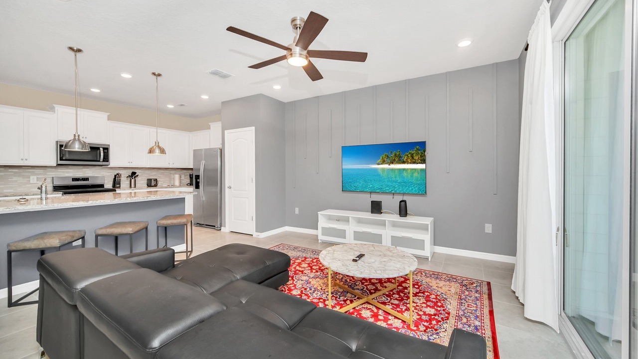 Photo of Livingroom in Loughman