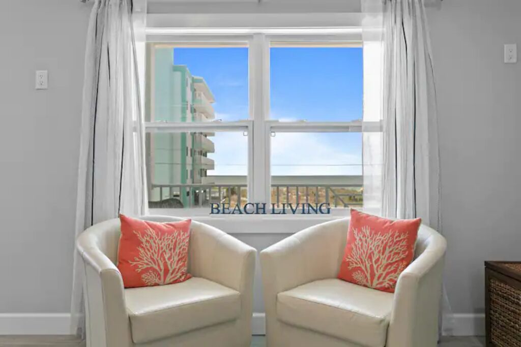 Photo of Livingroom in Madeira Beach