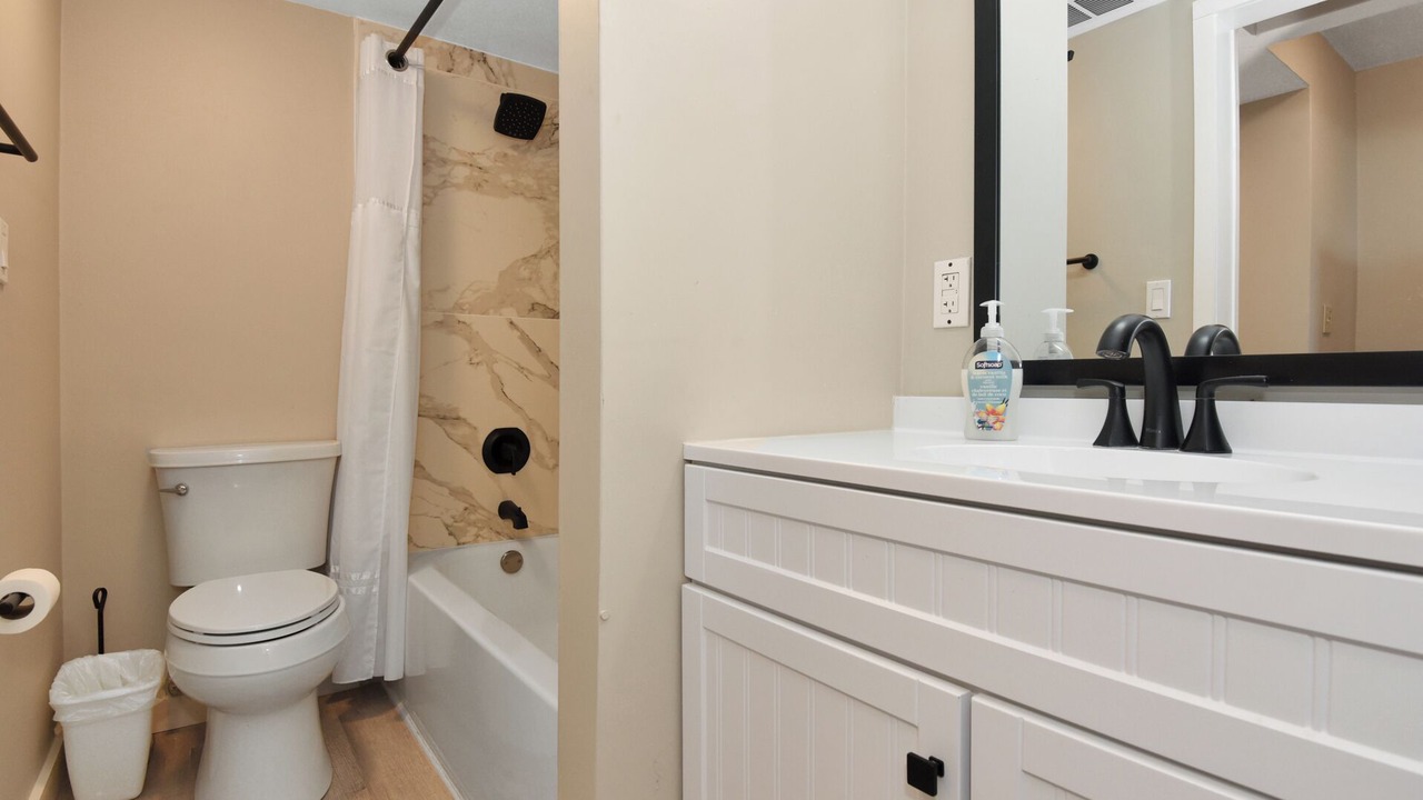 Photo of Bathroom in Marshall Park