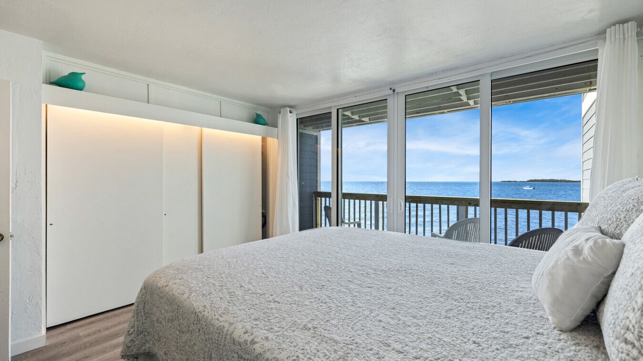 Photo of Bedroom in Cedar Key