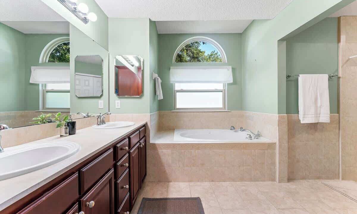 Photo of Bathroom in Southside